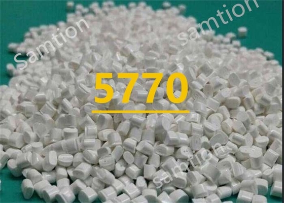 S-Plastic Xenoy 5770 20% GR/MR, PC/poliester alaşımı. Çarpışma değiştirilmiş, kimyasal direnci, iyi yüzey ve düşük bükülme. Çim.